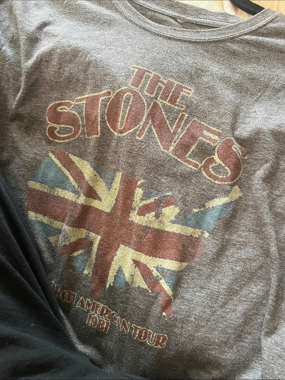 1981 Rolling Stones Gray Tee with Red, Blue, cream Graphic